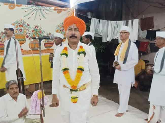 कार्तिकी एकादशीनिमित्त पंढरपूरला आलेल्या प्रसिद्ध कीर्तनकाराचं निधन