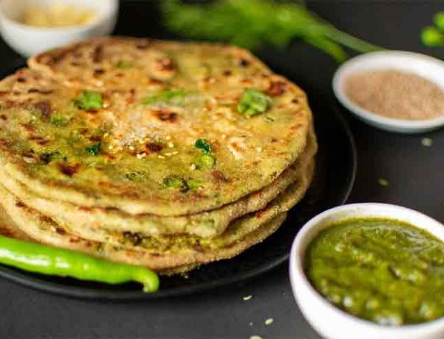 पनीर पकोडा पराठा!