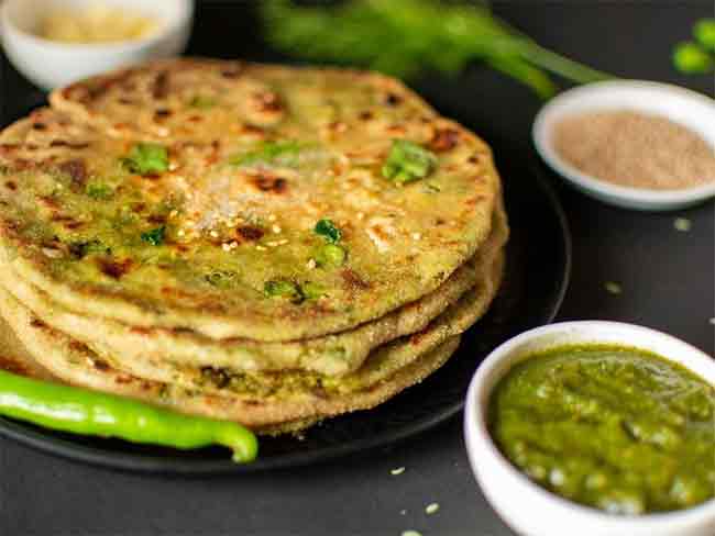 पनीर पकोडा पराठा!