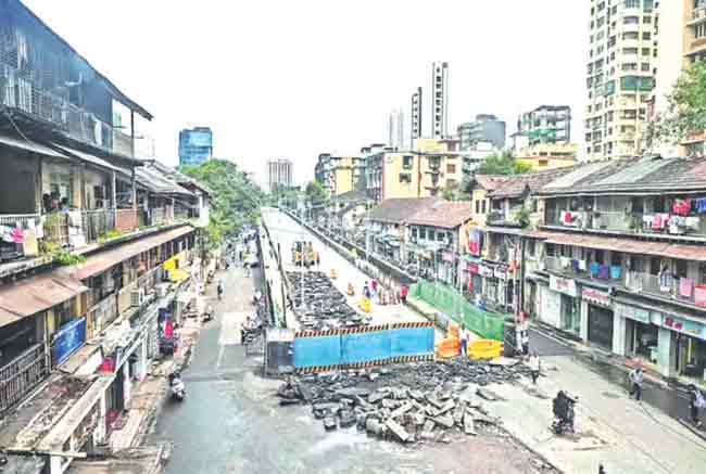प्रभादेवी पुलामुळे बाधित होणाऱ्या ८३ कुटुंबांना मोक्याच्या ठिकाणी घरे
