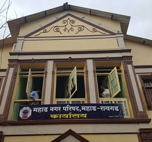 रायगड जिल्ह्यात नगरसेवक पदांसाठी ९०० उमेदवारी अर्ज
