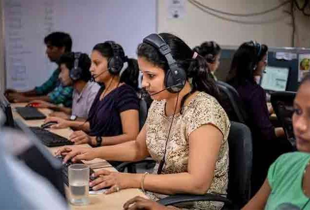 HSBC Service PMI Index: ऑक्टोबर महिन्यात सेवा क्षेत्रातील वेग खुंटला 'या' दोन कारणांमुळे मात्र सापेक्षता कायमच