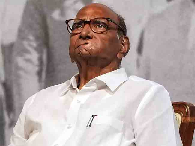 Sharad Pawar : शरद पवारांची प्रकृती बिघडली; खोकल्याचा त्रास, अस्वस्थता; बारामतीहून पुण्याकडे शरद पवारांचा ताफा रुबी हॉल क्लिनिकमध्ये रवाना