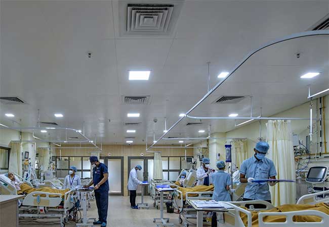 नागपूरमध्ये अतिविशेषोपचार वैद्यकीय अभ्यासक्रमांसह ६१५ खाटांचे रुग्णालय