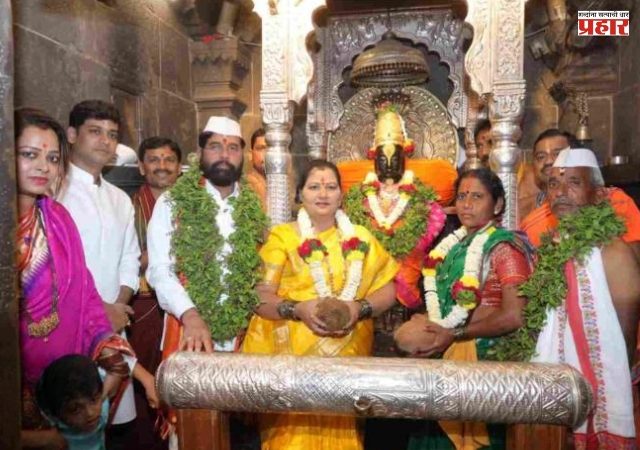 कार्तिकी एकादशीनिमित्त उपमुख्यमंत्री एकनाथ शिंदेना मिळाला शासकीय पूजेचा मान!