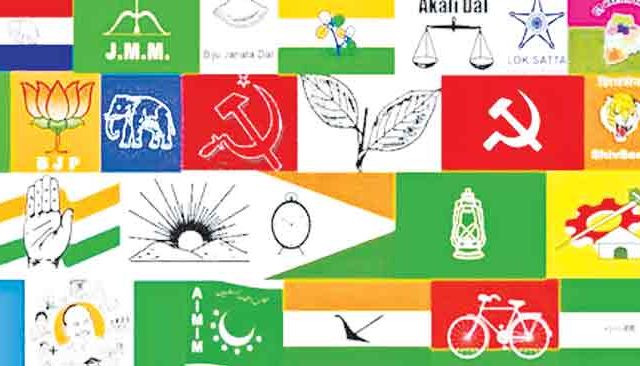 महाराष्ट्रात केवळ मोजक्या पक्षांकडे राखीव निवडणूक चिन्ह