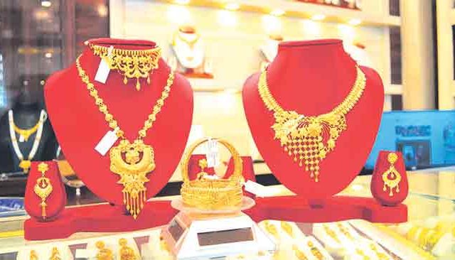 महाराष्ट्र शासनाचे रत्ने व आभूषणे धोरण जाहीर