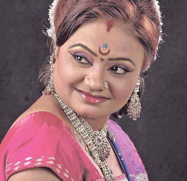 प्रयोग, प्रवास आणि प्रस्थान…