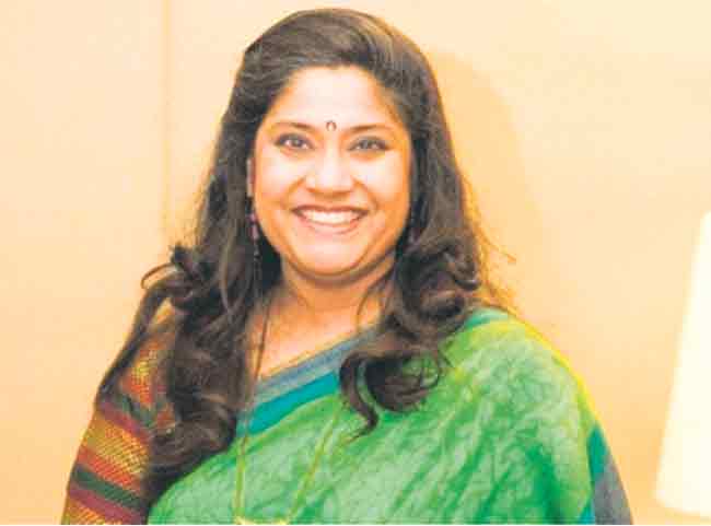 रेणुका शहाणेची ‘धावपट्टी’ ऑस्करला