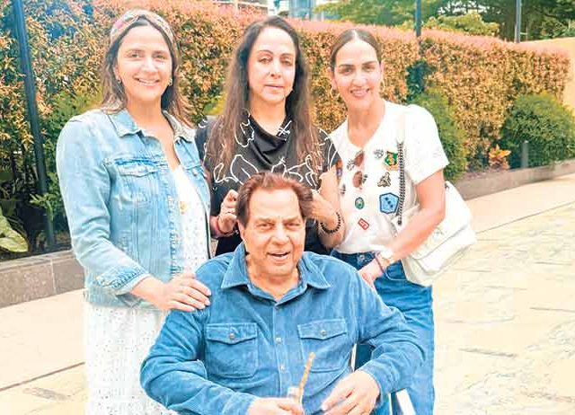 ते माझ्यासाठी सर्वकाही होते… - हेमा मालिनीची भावुक पोस्ट