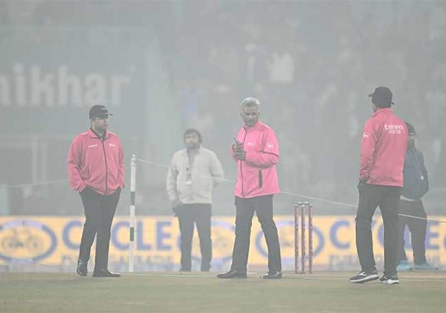 धुक्यानं वाट लावली, लखनऊची टी ट्वेंटी रद्द झाली