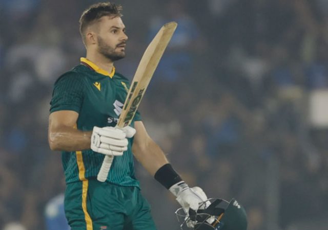 एकदिवसीय सामन्यांच्या मालिकेत दक्षिण आफ्रिकेने साधली बरोबरी