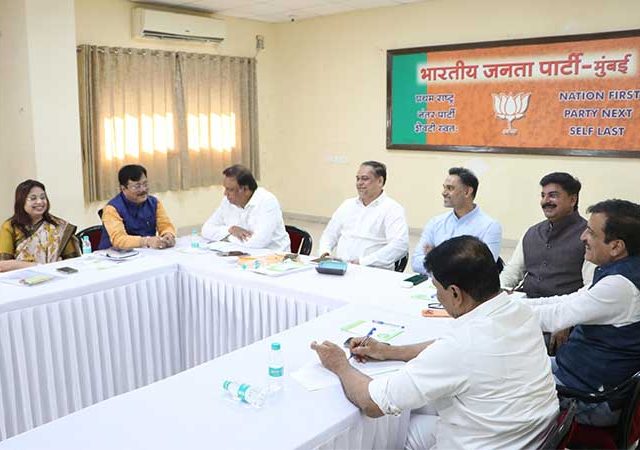 BMC Election 2026 : मुंबई महापालिकेत महायुतीतील कोणता पक्ष किती जागा लढवणार ?