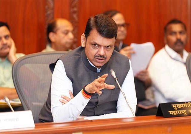 महापरिनिर्वाण दिनाच्या कार्यक्रमासाठी मुख्यमंत्र्यांनी दिले महत्त्वाचे निर्देश