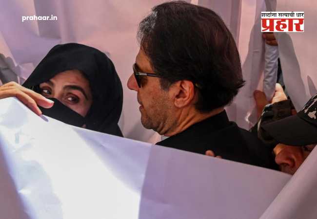 Imran Khan : पाकिस्तानचे माजी पंतप्रधान इम्रान खान यांना १७ वर्षांची जेल; भ्रष्टाचार प्रकरणात पत्नी बुशरा बीबीलाही मोठी शिक्षा