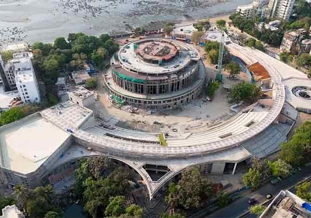 इंदू मिलच्या जागेत महामानवाचे स्मारक प्रगतिपथावर