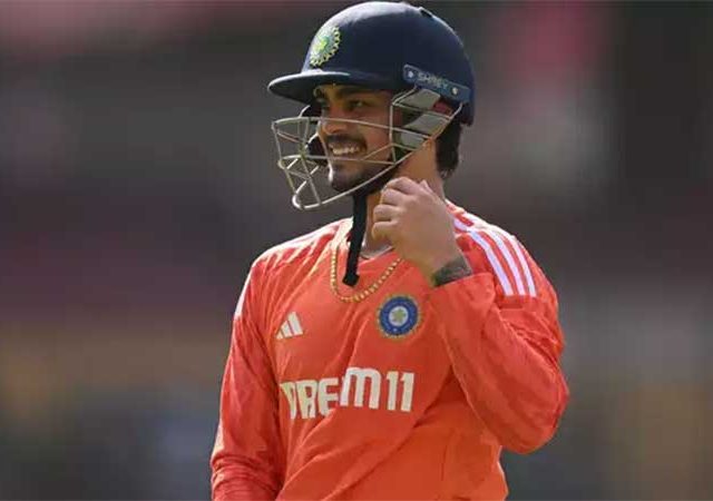 टी ट्वेंटी विश्वचषकासाठी भारतीय संघाची घोषणा; गिलला वगळले