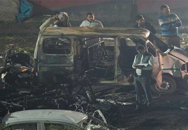 लाल किल्ला स्फोट प्रकरणी एनआयएच्या तपासातून हाती आली धक्कादायक माहिती, २०२३ पासूनचा दहशतवाद्यांचा कट उघड