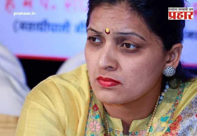Rupali Patil : ‘डबल डच्चू’नंतर निर्णय! प्रवक्ते आणि स्टार प्रचारकांच्या यादीतून वगळल्यानंतर रुपाली पाटील यांनी उचलले मोठे पाऊल