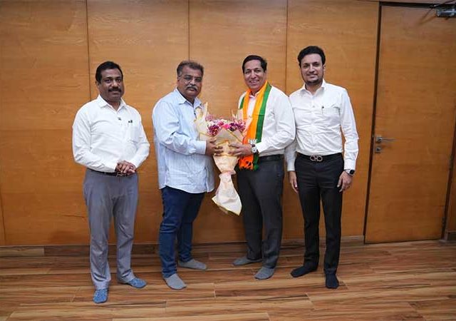 नवी मुंबईत शरद पवार गटाला मोठा धक्का; संदीप नाईक भाजपमध्ये