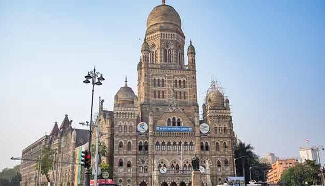 इच्छुक उमेदवारांची कागदपत्रे जमवण्यासाठी धावपळ