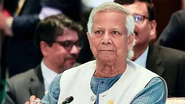 कट्टरतेकडे झुकत असलेला बांगलादेश होत आहे कर्जबाजारी