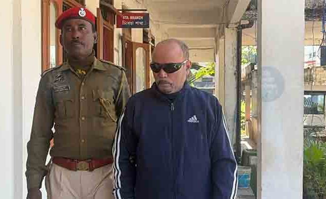 आसाममध्ये माजी हवाई दल अधिकारी कुलेंद्र सरमाला अटक