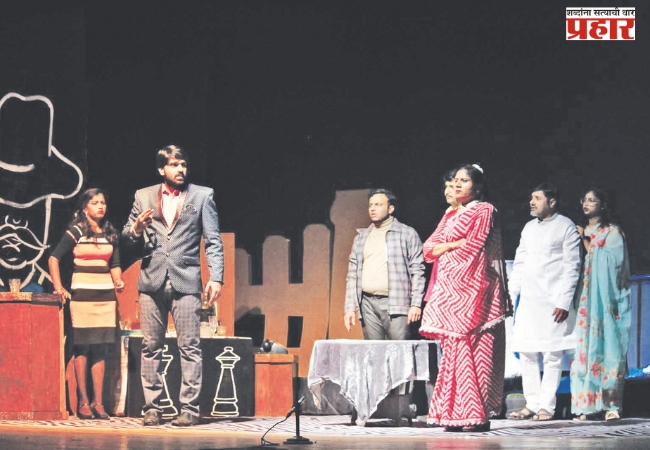 उतावळे परीक्षक आणि अकलेला बाशिंग
