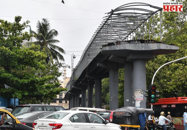 वांद्रे पूर्व स्कायवॉकचा खर्च १७ कोटींनी वाढला, जलवाहिनी आणि पर्जन्य जलवाहिनींमुळे वाढला खर्च