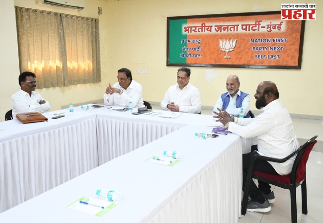 मुंबईत राष्ट्रवादीला वगळून भाजप-शिवसेना-रिपाइंची युती – मंत्री आशिष शेलार, अमित साटम यांची घोषणा; जागा वाटप अंतिम करण्यासाठी दोन दिवसांत पुन्हा बैठक