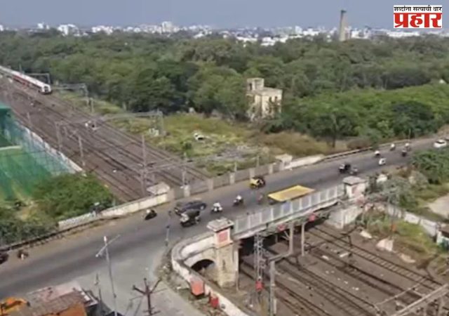 'या' तारखेला १०३ वर्षांचा ब्रिटिशकालीन पूल पाडणार, कसं असेल मध्य रेल्वेचं नवं वेळापत्रक?