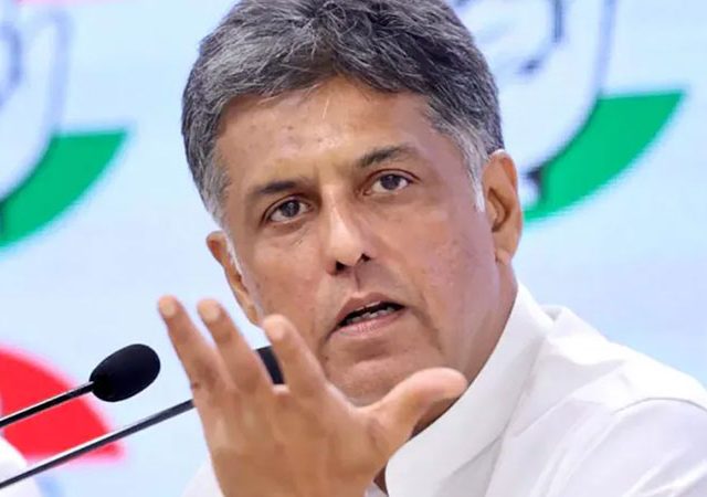 मनिष तिवारींनी व्हिप विरोधात सादर केले खासगी विधेयक