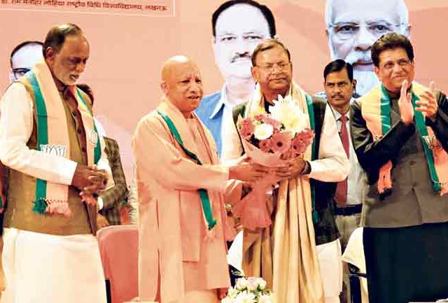 पंकज चौधरी उत्तर प्रदेश भाजपचे नवे अध्यक्ष