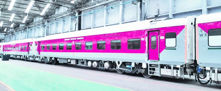 भारतीय रेल्वेने ११ वर्षांत तयार केले  ४२ हजारांहून अधिक एलएचबी कोच