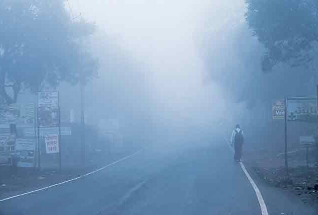 कोकणात मळभाचे सावट