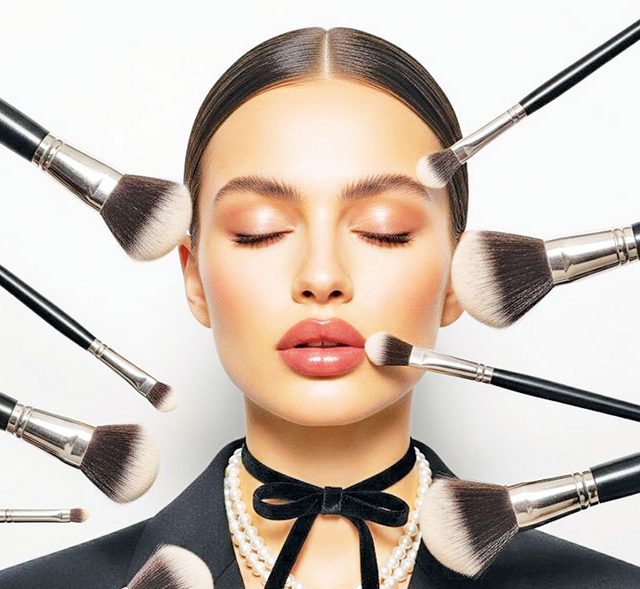 थंडीमध्येही चेहरा ठेवा चमकदार!