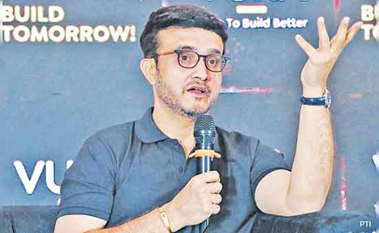 सौरव गांगुलीकडून ५० कोटींचा अब्रुनुकसानीचा दावा