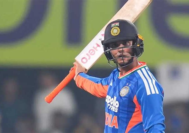 अवघ्या १० षटकांत किवींचा उडवला धुव्वा, सूर्या-अभिषेकच्या वादळी खेळीने मालिका खिशात