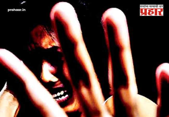 Pune Crime News : ‘लग्न दुसऱ्याशी कसं काय?’ जाब विचारत घरात घुसला अन् थेट तरुणीचा गळाच चिरला…आरोपी अटकेत