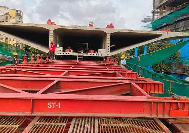 दिंडोशी कोर्ट ते फिल्मसिटी उड्डाणपुलाचे काम ७५ टक्के पूर्ण