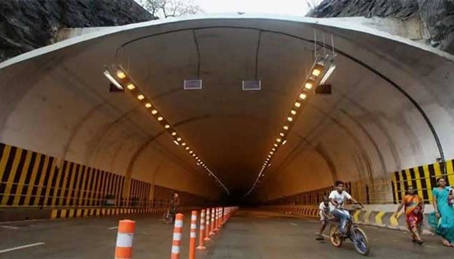 गोरेगाव मुलुंड जोड रस्त्याचा खर्च वाढला