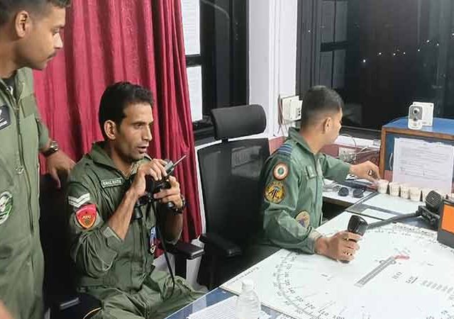 हवाई दलाने घेतला बारामती विमानतळाचा ताबा