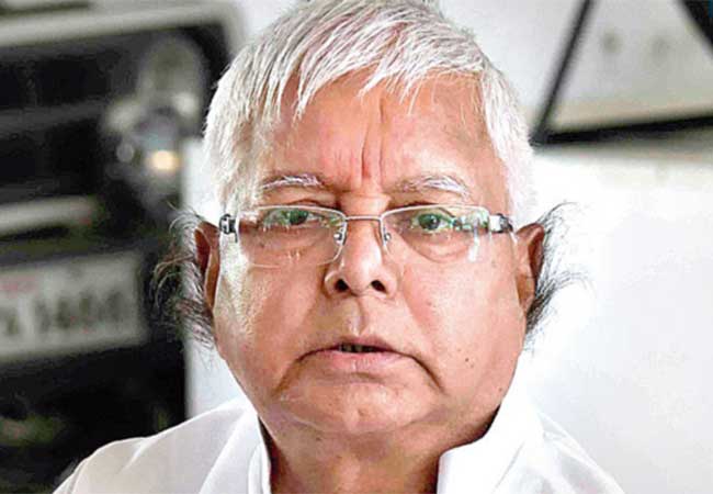 लालू प्रसाद यादव यांच्यासह कुटुंबातील चौघांवर भ्रष्टाचाराचे आरोप निश्चित