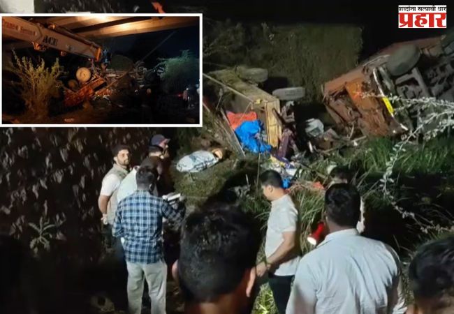 काळाने घातला घाला ; पंढरपुरातील अहिल्या पुलावर ट्रॅक्टर आणि कंटेनरचा भीषण अपघात