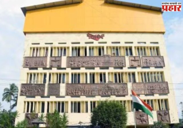 पोलादपूरमध्ये ११ नामनिर्देशन पत्र दाखल