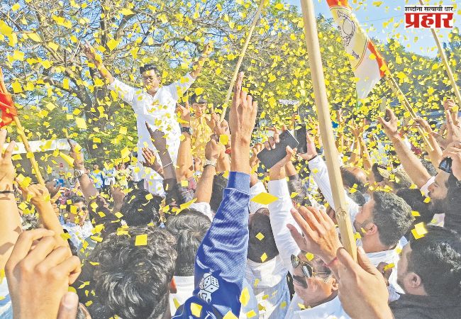 ठाण्याचा गड महायुतीने राखला