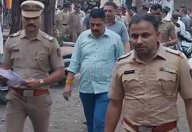 विकास गोगावलेंसह एकूण आठ तर हनुमंत जगतापांसह एकूण पाच जणांना दोन दिवसांची पोलीस कोठडी