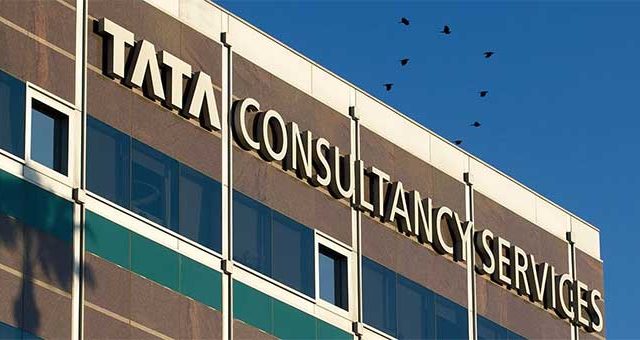 ‘टाटा कन्सल्टन्सी सर्व्हिसेस’ काय करते?