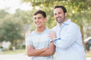 मित्र नको; बाबाच बना!