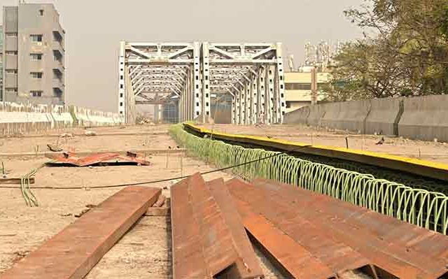 विद्याविहार रेल्वे पूल येत्या ३१ मे २०२६ पर्यंत होणार पूर्ण, पूर्व दिशेकडील कामे २८ फेब्रुवारी पर्यंत पूर्ण होणार